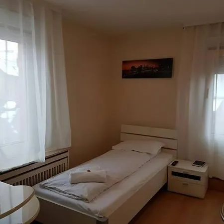 Zum Erbacher Hof