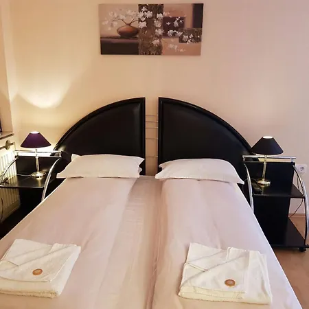 Herberg Zum Erbacher Hof 3*