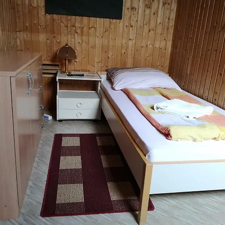 Zum Erbacher Hof 3* Gadernheim